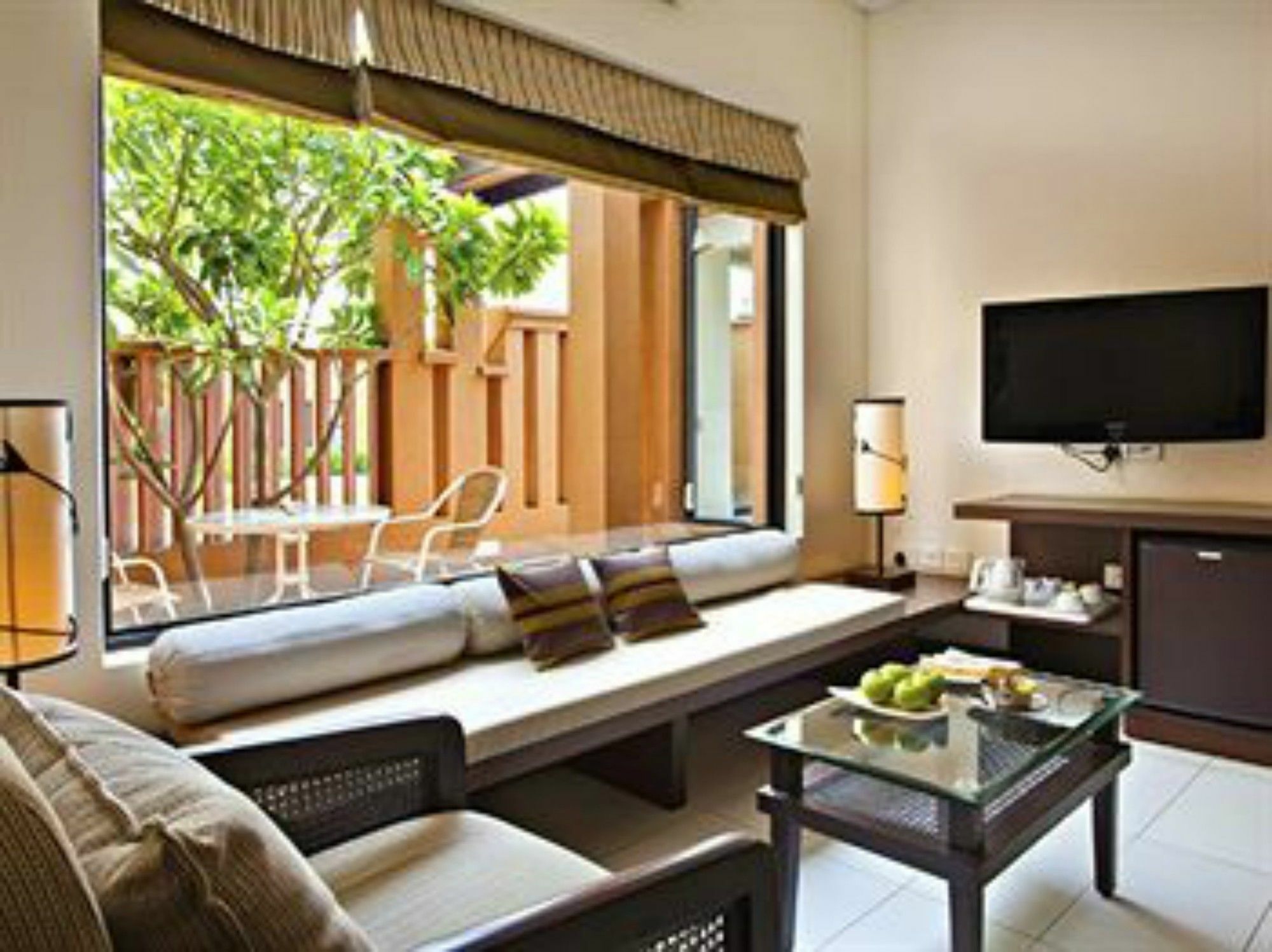 Lemon Tree Hotel, Tarudhan Valley, Manesar Gurgaon Eksteriør bilde